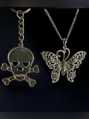 VTG 90s Y2K Grunge Skull Keychain & Rhinestone Butterfly Necklace Bundle